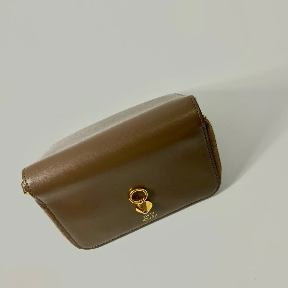 FENDI Bifold Wallet Visor Way Leather Brown Women's 8M0401-6GM